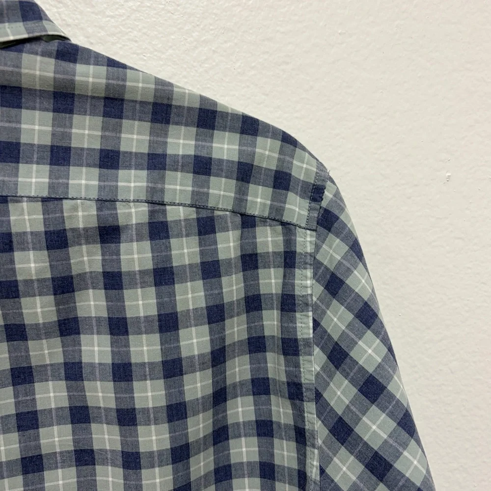 J. Crew Cotton Long Sleeve Plaid Button Down Shirts - 2 - Like New - Medium